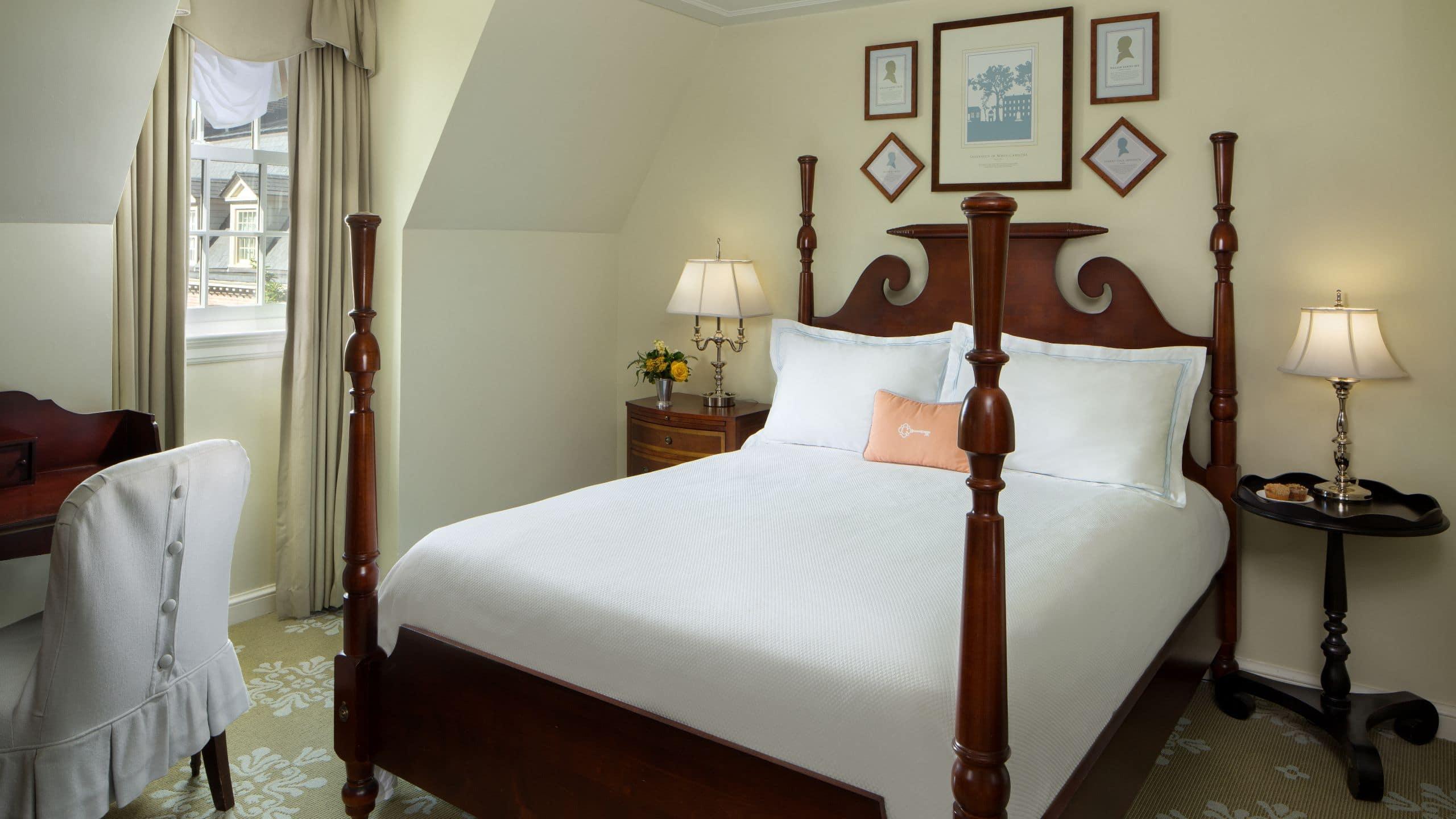 The Carolina Inn, A Destination By Hyatt Hotel Chapel Hill Exterior photo