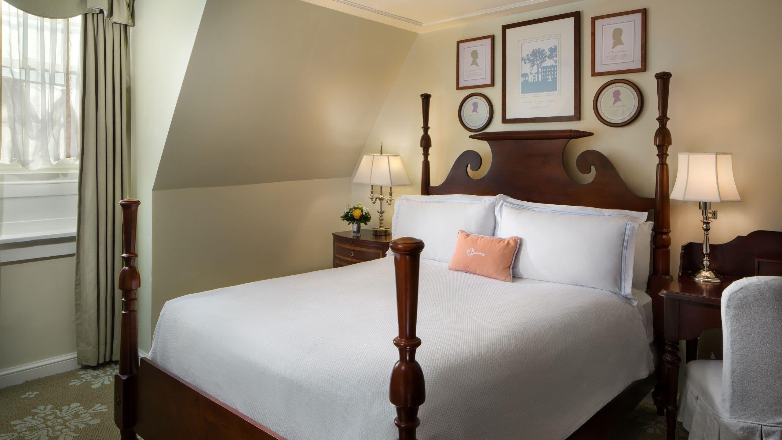 The Carolina Inn, A Destination By Hyatt Hotel Chapel Hill Exterior photo